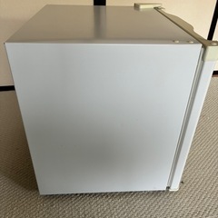 ★冷蔵庫1ドアコンパクト1人用　値下げの画像