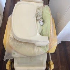 電動スウィング コンビ ハイローチェア