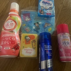 洗剤、消臭剤など　まとめて　セットして　トートバッグにしての画像