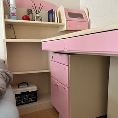 学習机、椅子、本棚