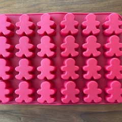 Wilton シリコン製焼き菓子型&上白糖1kgの画像