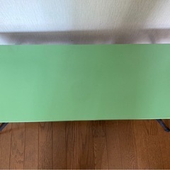 テーブル 足折りたたみ グリーン
の画像