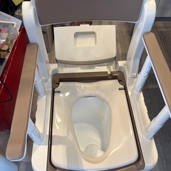 ※値下げ　【美品】ポータブルトイレの画像