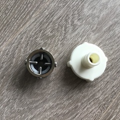 洗濯機の給水ホースと水道の蛇口お接続するためのニップルの画像