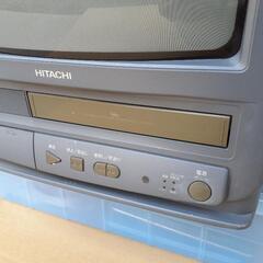 VHSプレイヤー付きテレビの画像