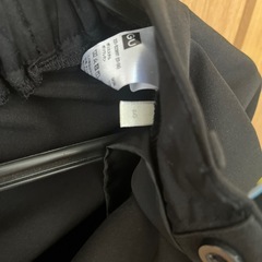 GU パンツの画像