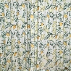 ★★★ ニトリ 遮光・遮熱カーテン(幅100 x 丈200cm)...