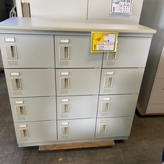 シューズボックス