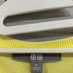 UNIQLOカーディガンの画像