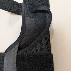 MARUMART メッシュ手首サポーター Mサイズ ブラックの画像