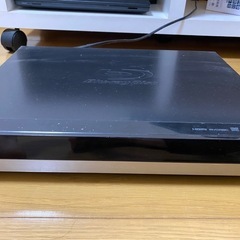 2010年製TOSHIBA Blu-rayディスクレコーダー
