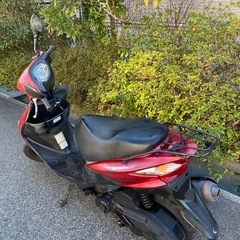 SUZUKI アドレスv125s 赤　実働車の画像