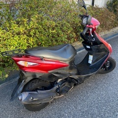 SUZUKI アドレスv125s 赤　実働車の画像