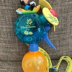 ディズニー　水鉄砲　扇風機　ハンディファンの画像