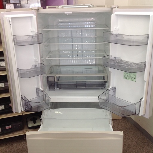 ★送料設置料込み 2021年製 大型冷蔵庫 観音開き　551L　TOSHIBA TOSHIBA 大型冷蔵庫 551L 観音開き 2021年製 大容量 d2950 TOSHIBA