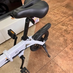  値下げ🚲定価約10万🚲Holdon ホールドオン🚲折り畳み電動アシスト自転車🚲14インチ🚲Q1J🚲リチウムイオンバッテリー7.5Ah🚲1338の画像