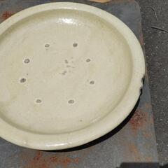 黄瀬戸 骨董品のお皿です 江戸時代から明治にかけてのものと思います