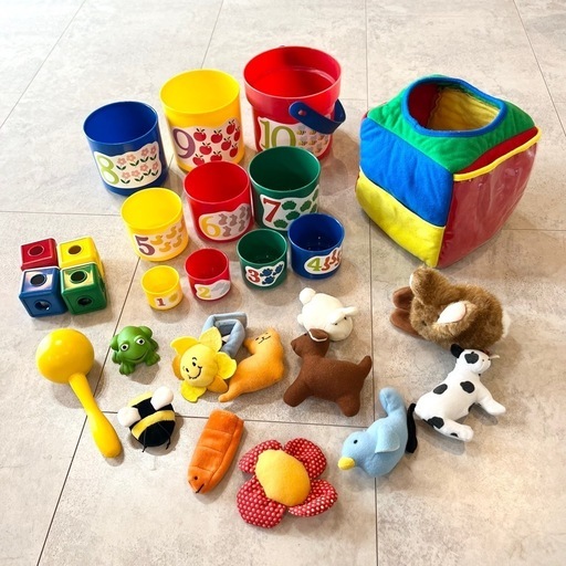 ⭐︎新⭐︎全付属・おまけ付き⭐︎新品・未使用ディズニー英語　教育玩具フルセット 送料込み】※150万円以上相当 DWE ディズニー英語システム フル