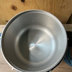 都市ガス炊飯器 4L(2.2升)の画像