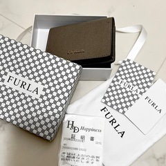 【FURLA】名刺、カード入れ