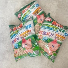 猫トイレ+猫砂木粉タイプ7L3袋の画像