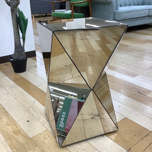 【トレファク ラパーク岸和田店】KARE サイドテーブル　入荷しました。