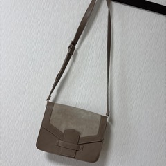 ショルダーバッグ