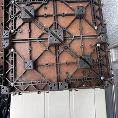 【現状渡し】樹脂製ウッドパネル 46枚セット（29.5×29.5cm）ベランダDIYに！の画像