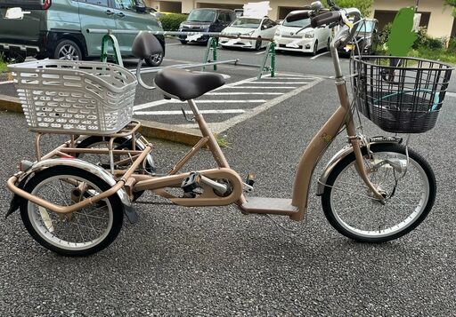三輪自転車　シニア向け　お買い物に便利