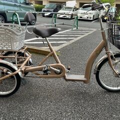 三輪自転車　シニア向け　お買い物に便利