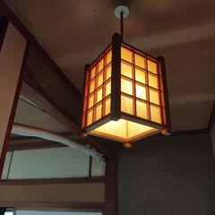 照明器具　廊下など