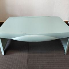 幼児用おりたたみテーブル（パステルグリーン）
