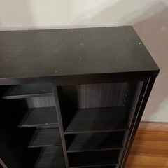 本棚（一部分可動有り）の画像