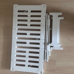 ②ニトリ　押入れラック