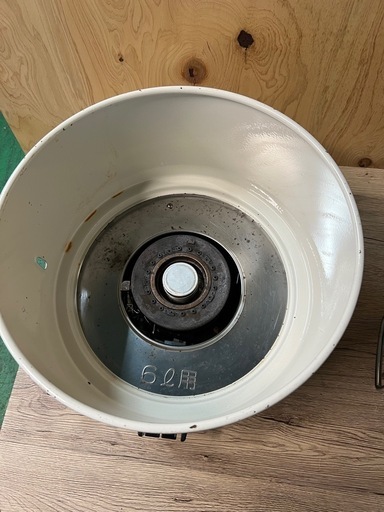 ②リンナイ都市ガス炊飯器  6L