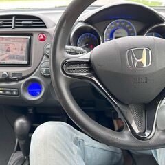 ★フィットシャトルハイブリッド★社外ナビ★社外AW★ユーザー買取★ＥＴＣ★地デジテレビ★車検2025年11月の画像