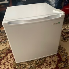 YAMADA ノンフロン冷蔵庫 45L 2018年製YRZ-C05B1