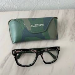 ⚠️早い者勝ち⚠️VALENTINO カモフラージュ 伊達メガネ