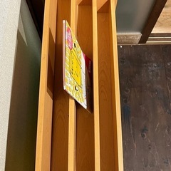 本棚おもちゃ箱の画像