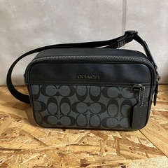コーチ　メンズショルダーバッグ