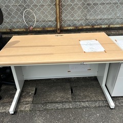 事務所机
