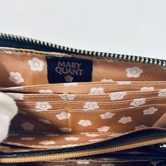 【箱あり・牛革】MARY QUANT 長財布　店頭購入品　収納力抜群◎の画像