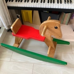 木馬　子供　玩具
　　