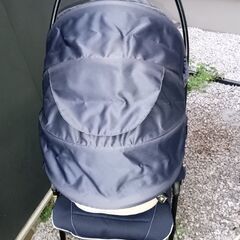 ベビーカー　コンビ　メチャカルシリーズ　4輪オートの画像