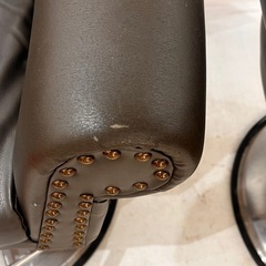美容　サロン　カット椅子　スタイリングチェア　2脚の画像