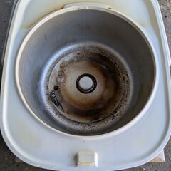 【引取早い方】アイリスオーヤマ炊飯器　5.5合炊きの画像