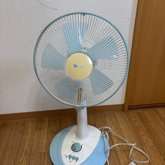 扇風機　2015年製