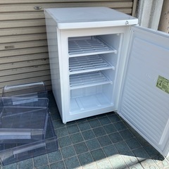 【冷凍庫★丸洗い済】※冷蔵庫ではありません。シャープ 86L 2...