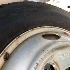 ヨコハマ　スタッドレスタイヤ
の画像