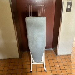 スタンド式アイロン台